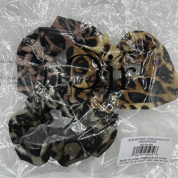 4/$25 nOir Jewelry Ombré Leopard Scrunchies - 3 pack - Picture 1 of 4